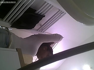 SPY007 - Toilet Spy - Indian teen ass