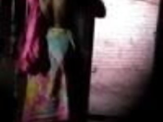 TAMIL DELPHINE AUNTY AFTER SEX CHANGING TO SAREE