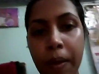 Indian village aunty nude after bathing